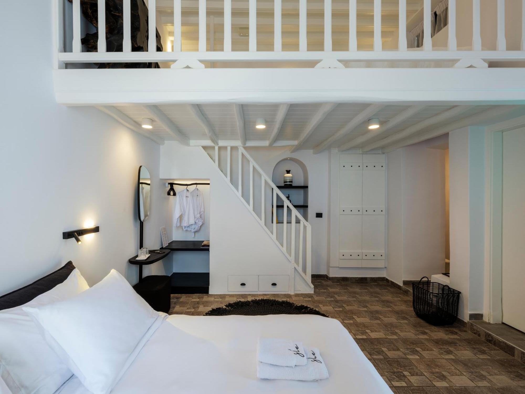 Aparthotel She Mykonos - The Residency Mykonos Town